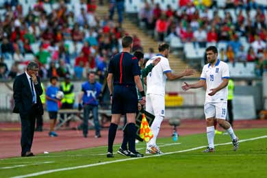 Bicep injury rules Sokratis out of Greece friendly with Nigeria