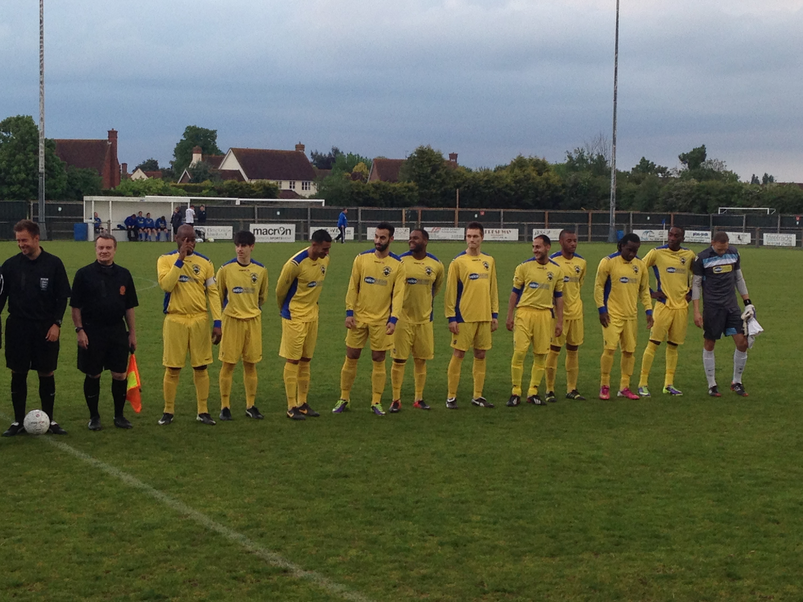 HULLBRIDGE SPORTS 1 HARINGEY BOROUGH 0