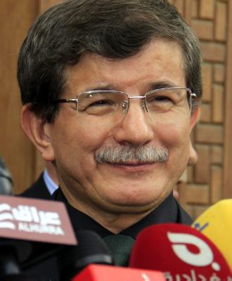 Davutoglu will pay a visit today to the occupied area of Cyprus