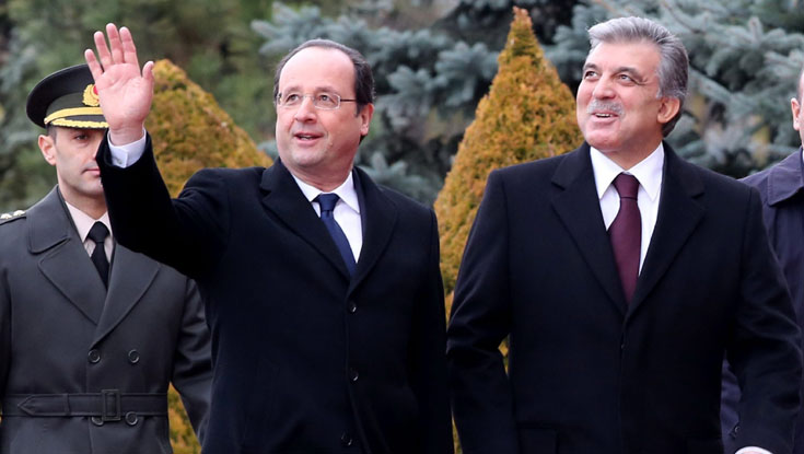 Hollande: France ready to contribute to Cyprus solution