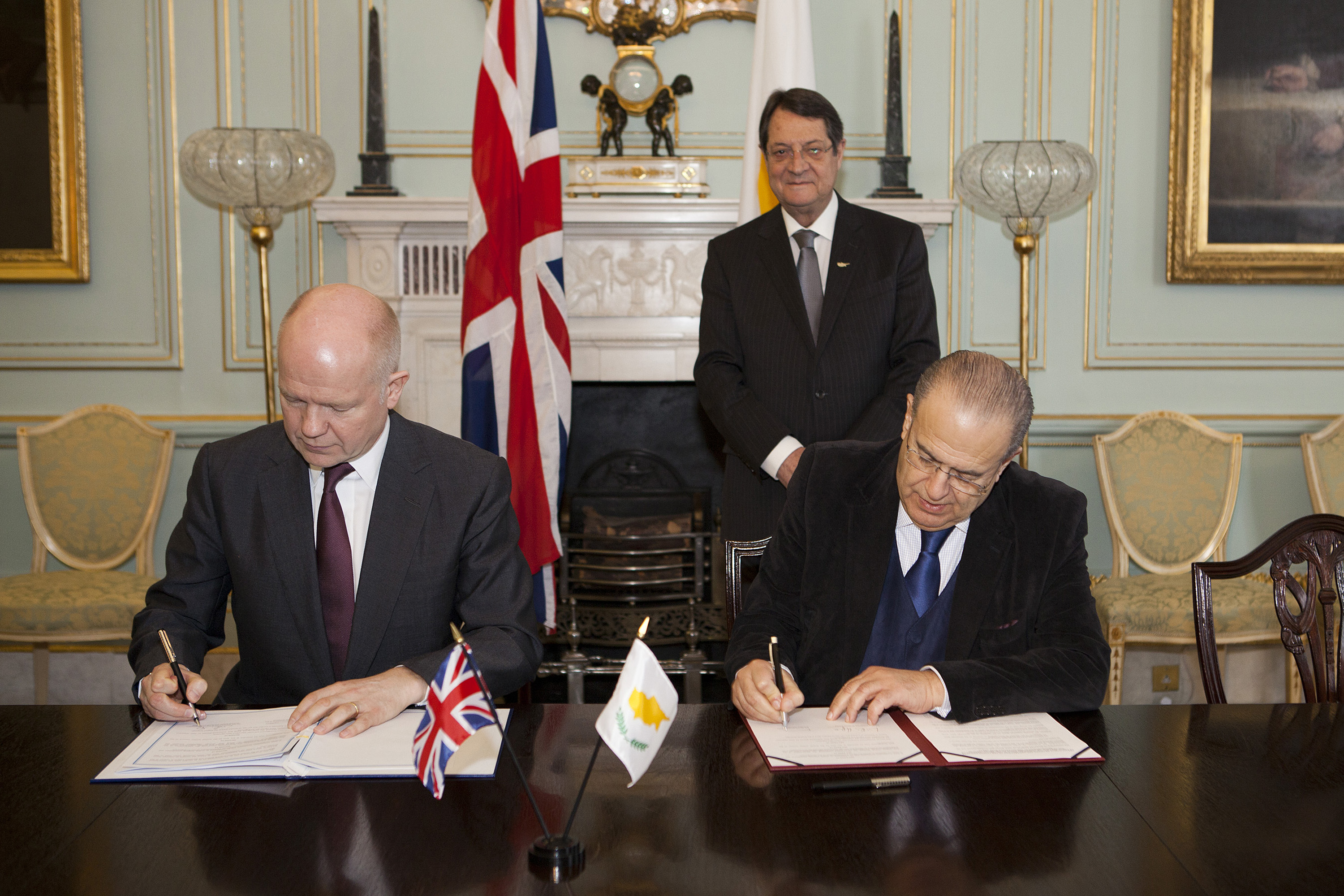 Local communities to benefit from Cyprus-Britain agreement, Minister says