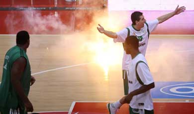 Abandoned match crowns Panathinaikos champions