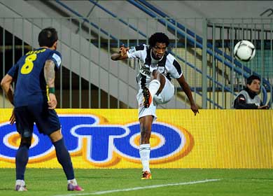 PAOK bounces back to win at Asteras