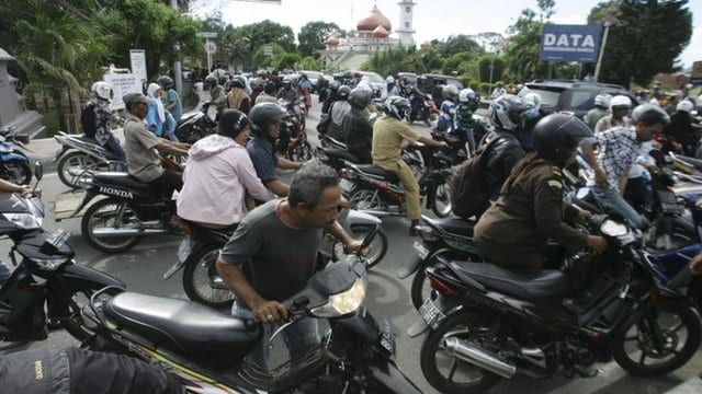 Indian Ocean tsunami alert lifted after Aceh quake