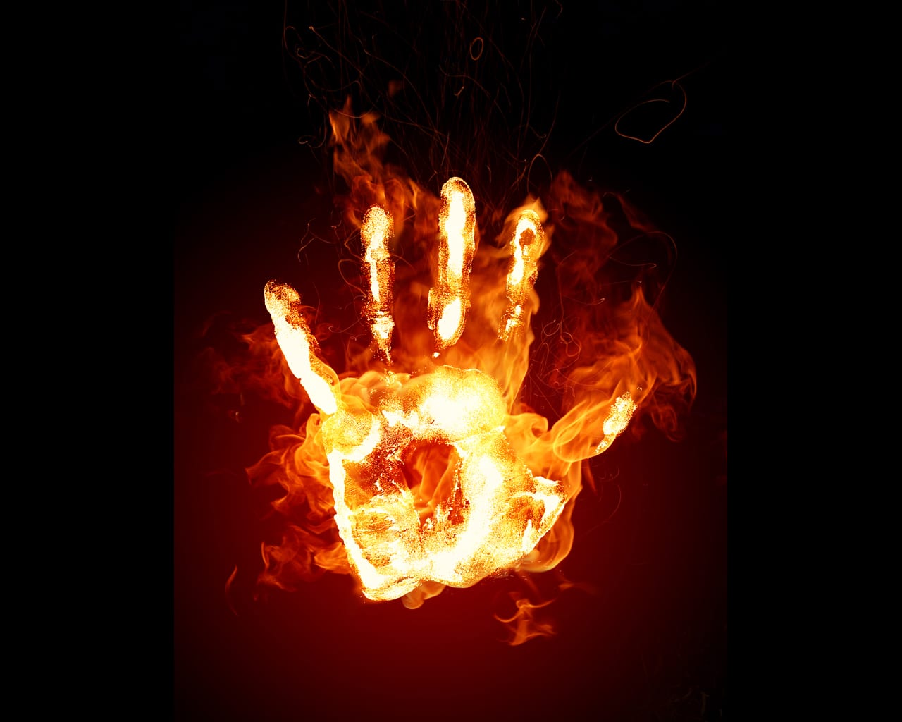 Kurds set themselves alight outside Cyprus Ministry