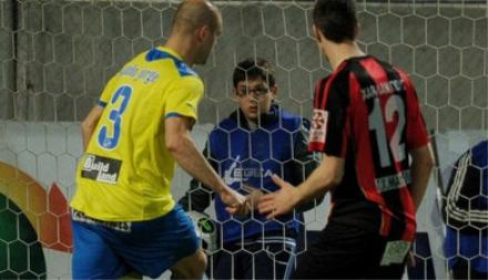 Apoel score four and bang in form for Europe