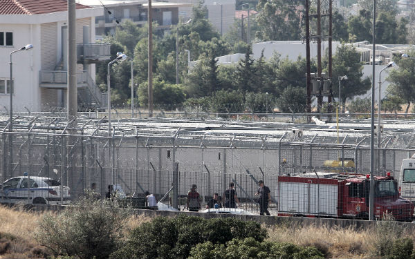 Police denies conditions for migrants in Greece where riots took place were unacceptable