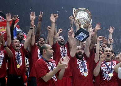 Olympiakos win basketball title after 15 years