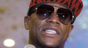 US boxer Floyd Mayweather Jr goes to jail