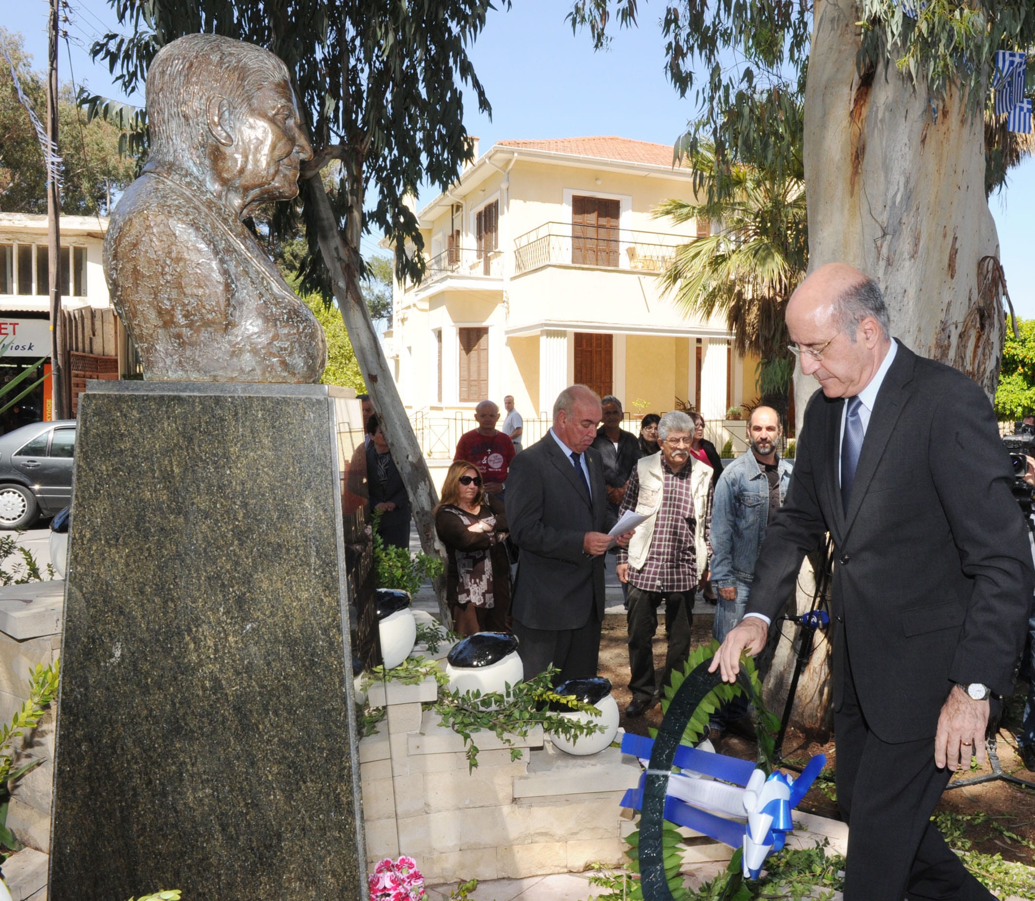 Turkey undermines a Cyprus solution Defence Minister says