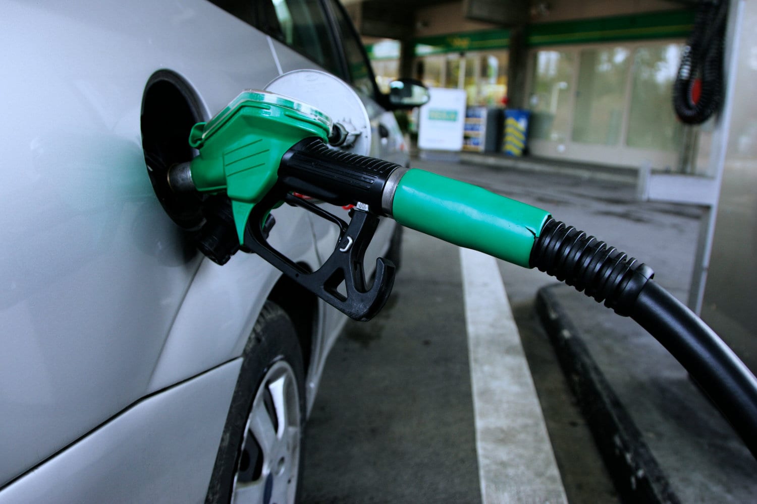 Fuel strike over Easter ruled out by union