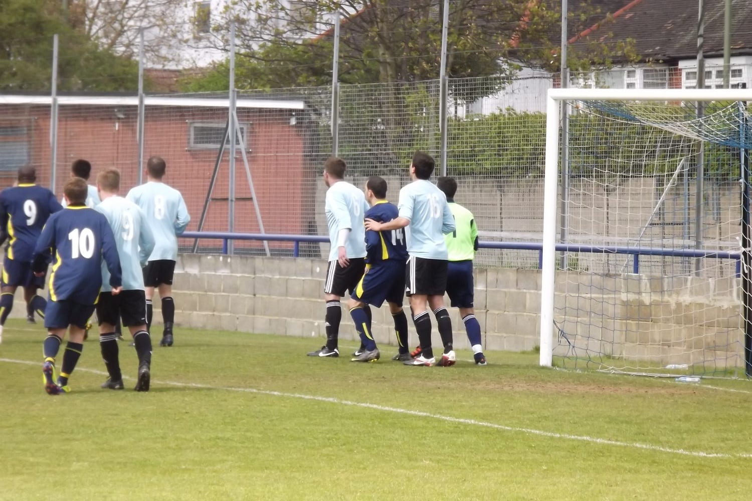 Tripimeni lose at the last hurdle