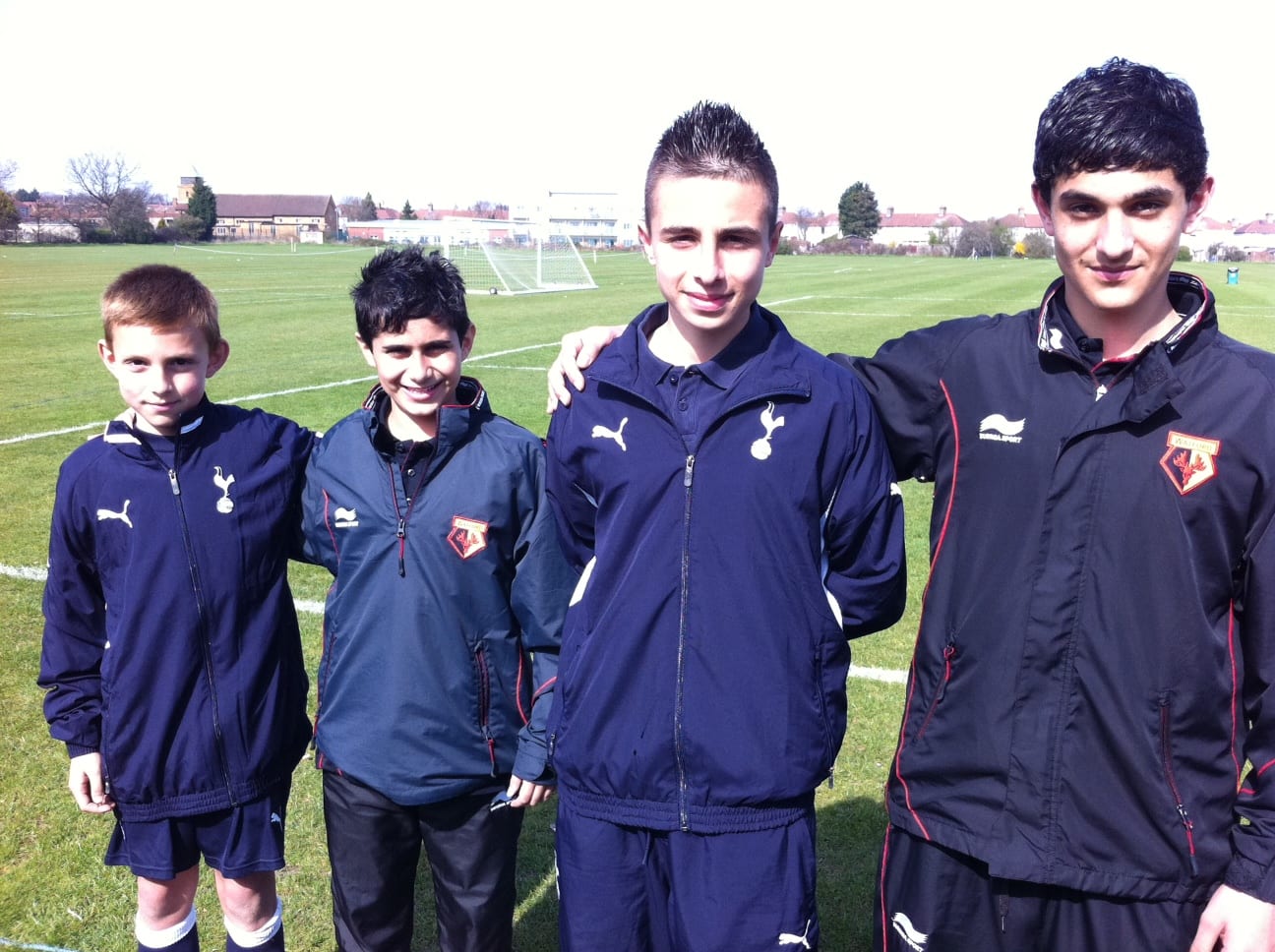 OMONIA Youth FC Reunion for four