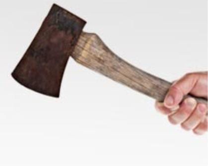Nicosia: Man chases woman with axe