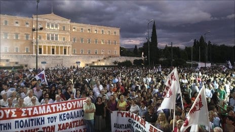Strikes continue for second day in Greece