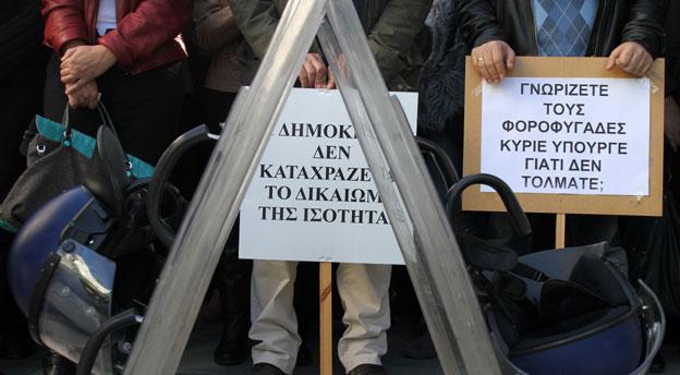 3 hour strike in Cyprus