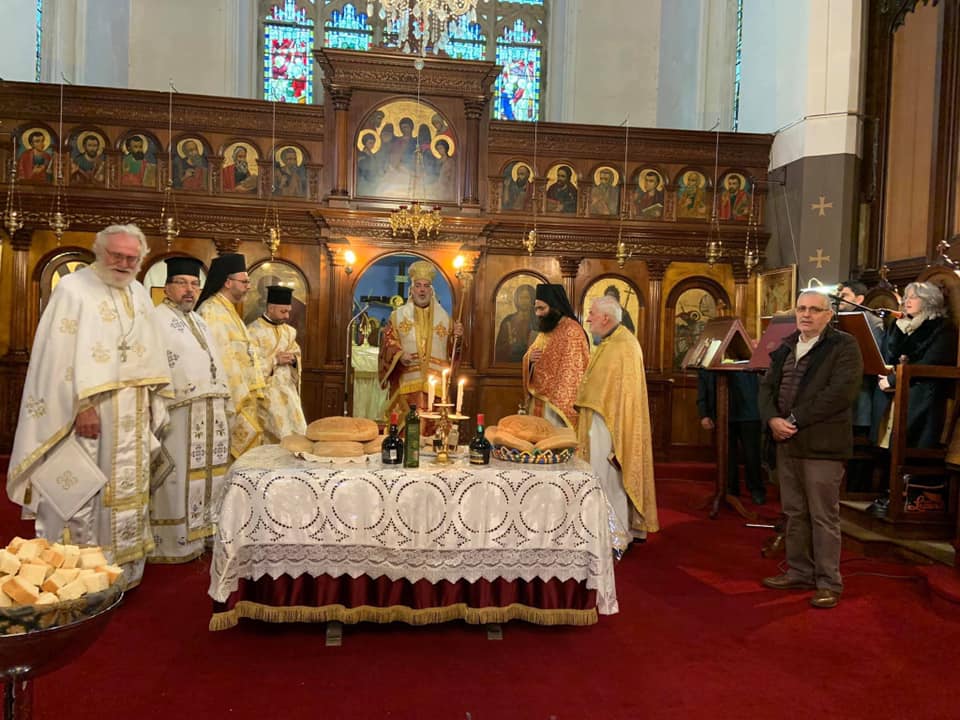 Archbishop Nikitas of Thyateira and Great Britain visits Great Yarmouth