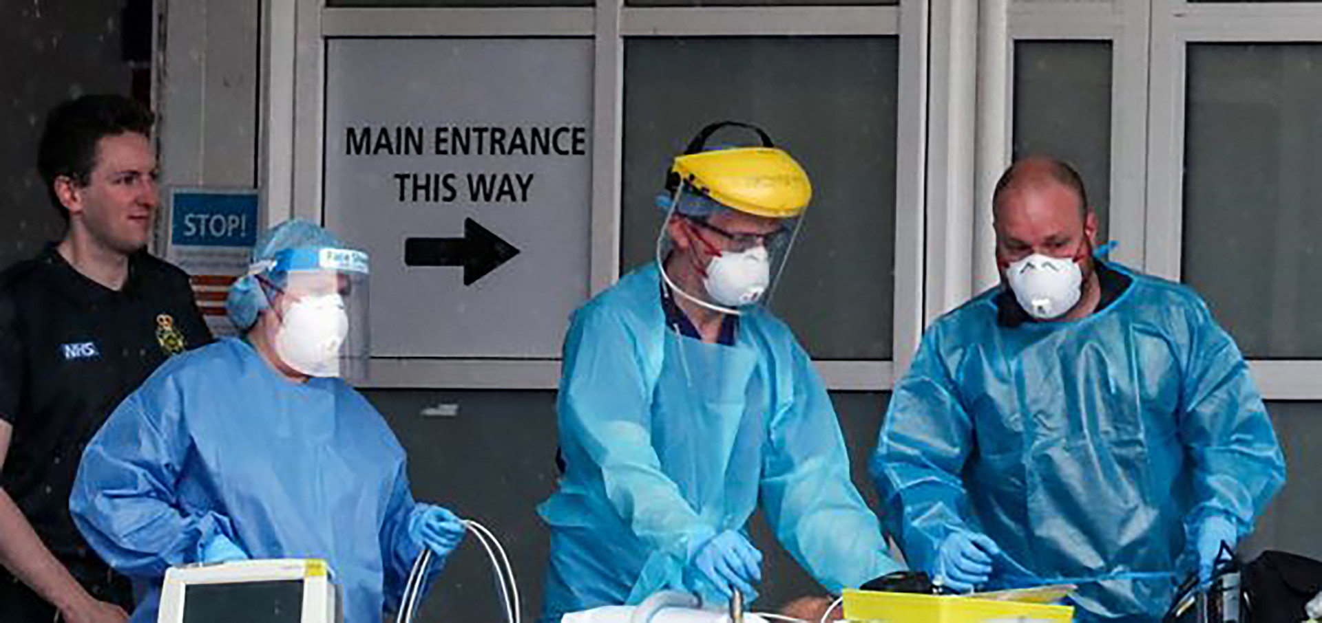 UK ‘at the peak’ of coronavirus outbreak