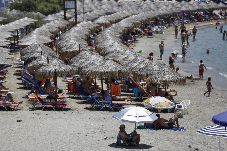 The Cyprus heatwave is our ally in the fight against coronavirus, Professor Karayiannis tells CNA