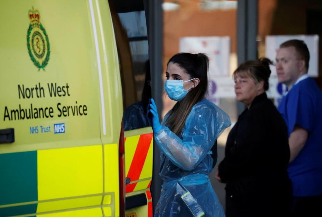 UK COVID-19 death toll nears 43,000 as scrutiny over strategy grows
