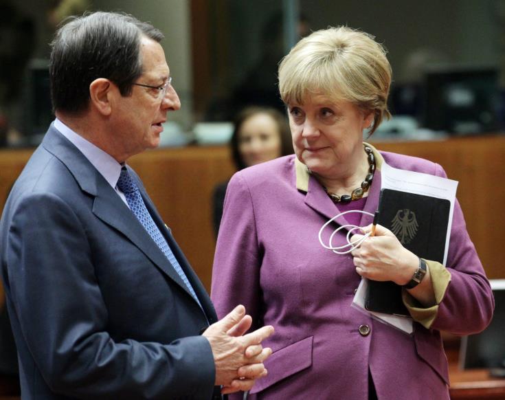 Anastasiades and Merkel discuss Turkish illegal drilllings, COVID-19 repercussions and EU issues