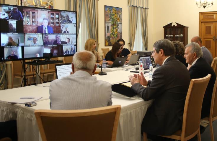 President stresses he will never accept blackmail in Cyprus issue