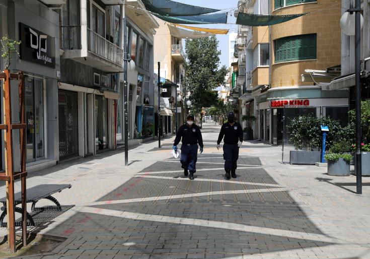 Police carry out 733 checks in Cyprus on premises and report 38 for coronavirus measures violations