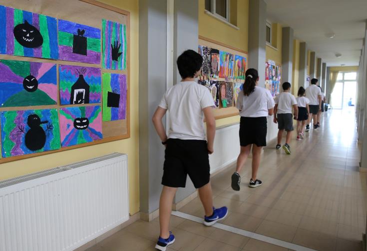 Schools in Cyprus to be technologically upgraded for online education, Kokkinos says