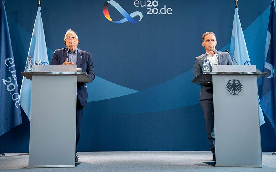 Turkey given one-month deadline