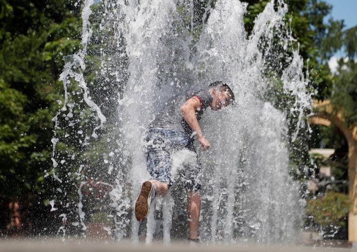 Orange warning issued as temperatures expected to rise to 43 degrees on Sunday