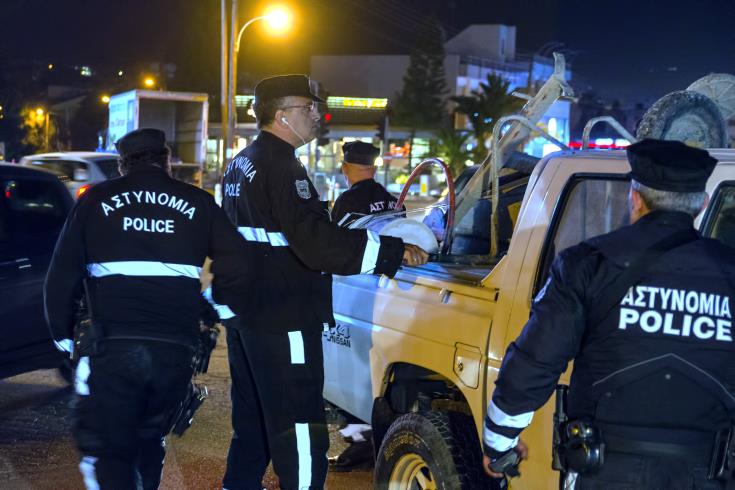 Nightclub opened in Larnaca against decrees – 17 people fined