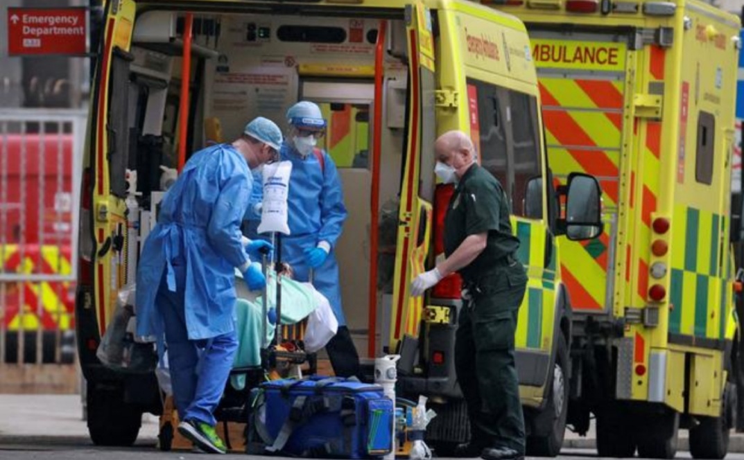 UK reactivates emergency COVID-19 hospitals, closes London primary schools