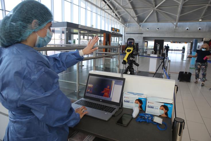 Dr. Karayiannis advises for stricter measures at Cyprus airports because of South African COVID strain