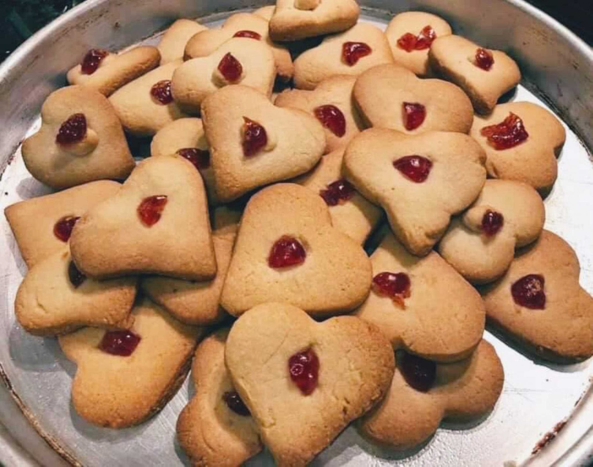 UK Cypriot. Celebrity TV Chef Loulla Astin shows us how to bake Heart shaped shortbread biscuits with a chocolate fondue dipping sauce