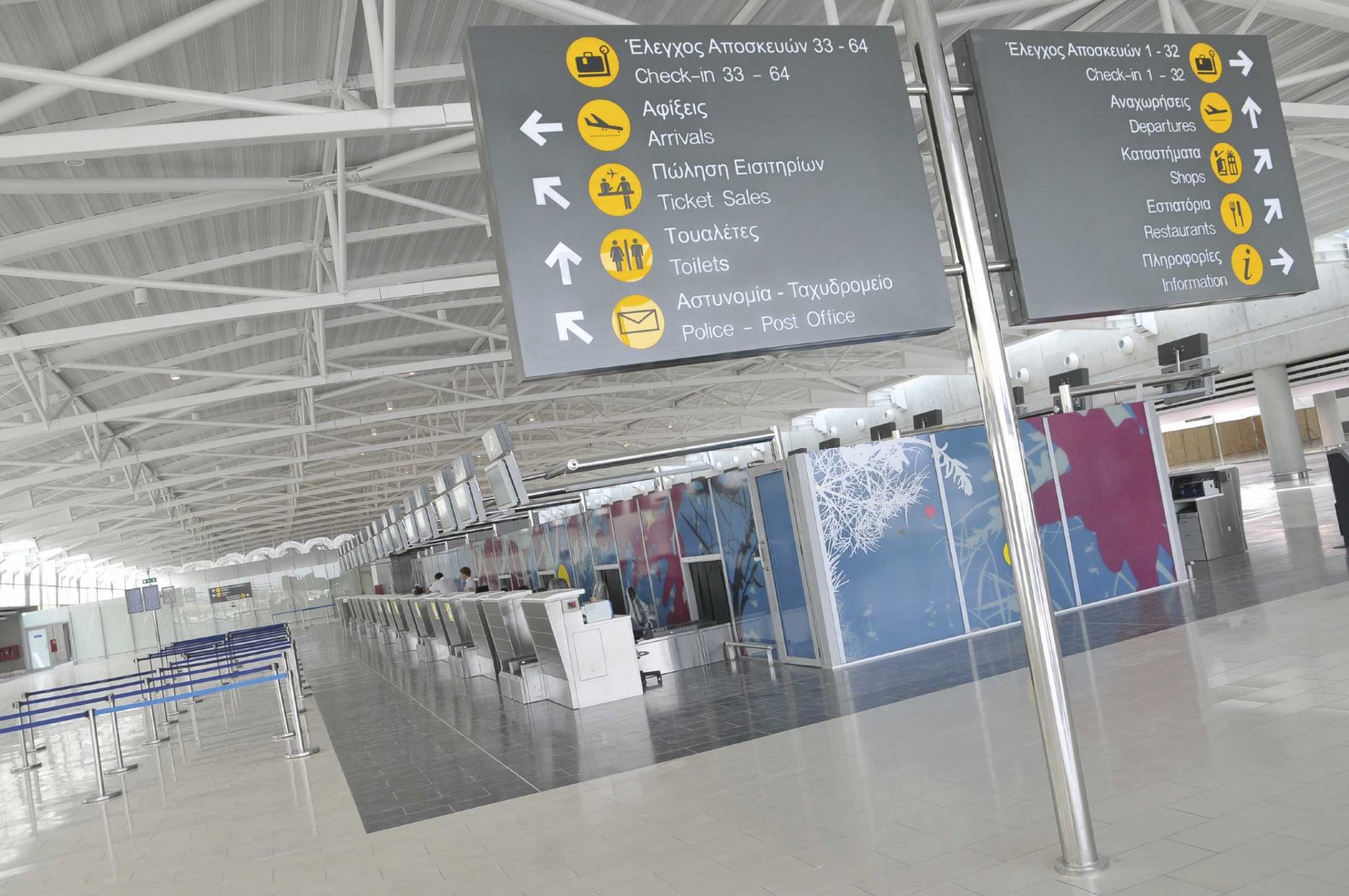 Cyprus to reopen airports with traffic-light system