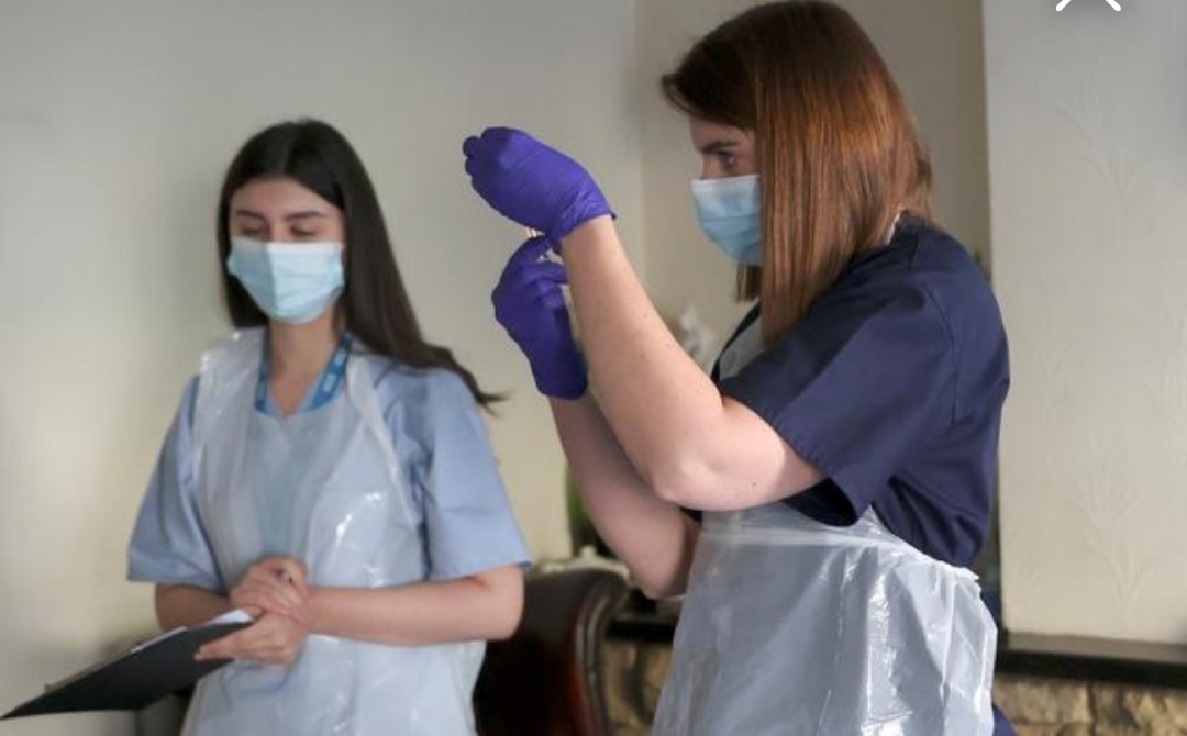 UK reports 8,523 new cases of COVID-19, 345 deaths