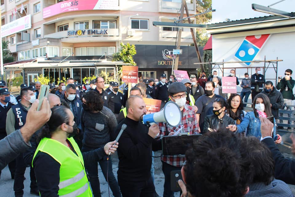 AKEL denounces the arrest of members of the Turkish Cypriot Left Movement