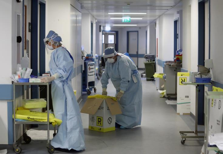 Rising number of patients in Cyprus hospitals worrisome says scientific committee, plan in place for extra beds