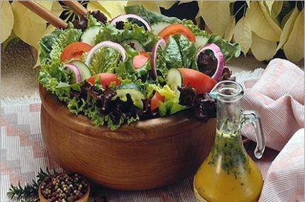 Cyprus and UK Cypriots celebrate Clean Monday (Kathara Deftera).