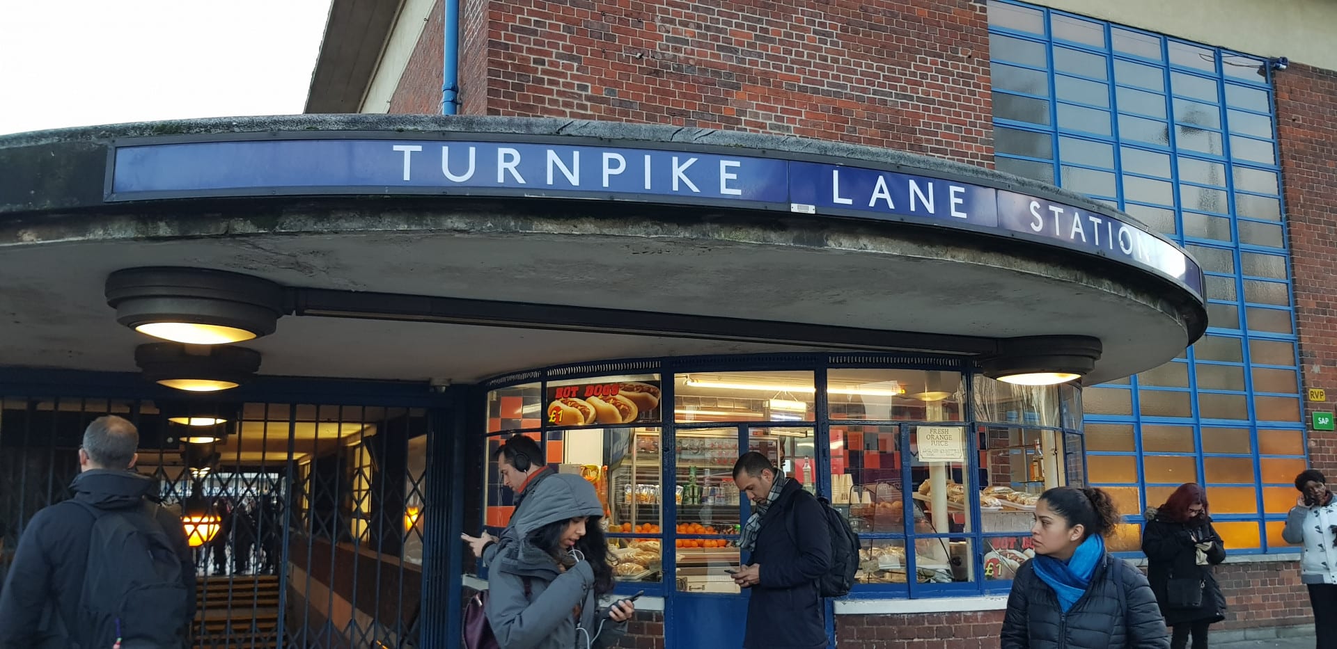 Images released following stabbing at Turnpike Lane station – North London