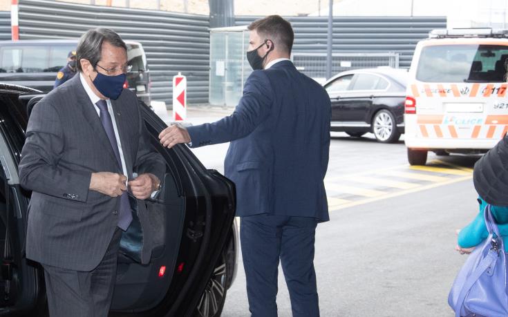 Cyprus President greatly disappointed over positions that Tatar expressed during informal meeting in Geneva