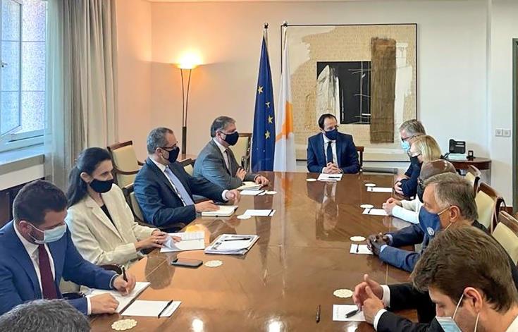 Cyprus FM and UN Under-Secretary-General for Peacekeeping Operations discuss Cyprus probllem, Varosha and UNFICYP