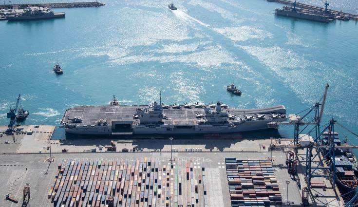 HMS Queen Elizabeth aircraft carrier arrives in Limassol port