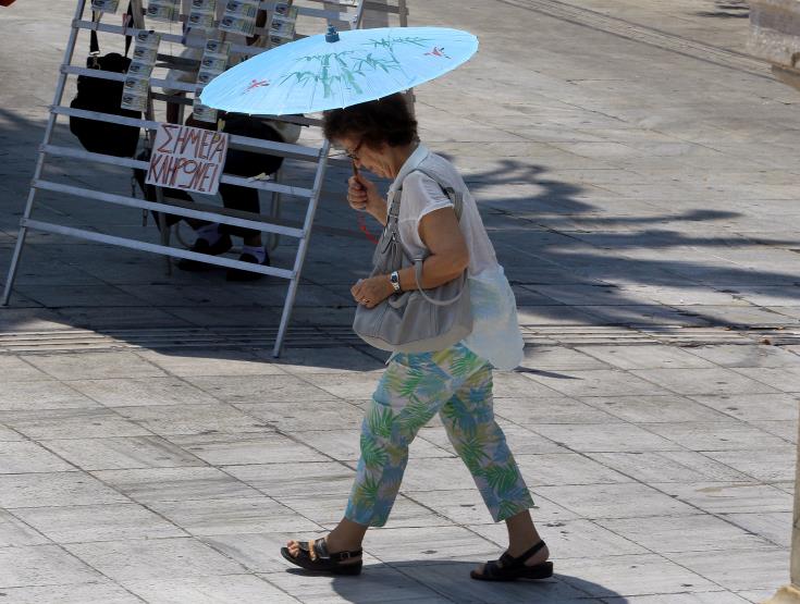 Extremely high temperatures continue in Cyprus