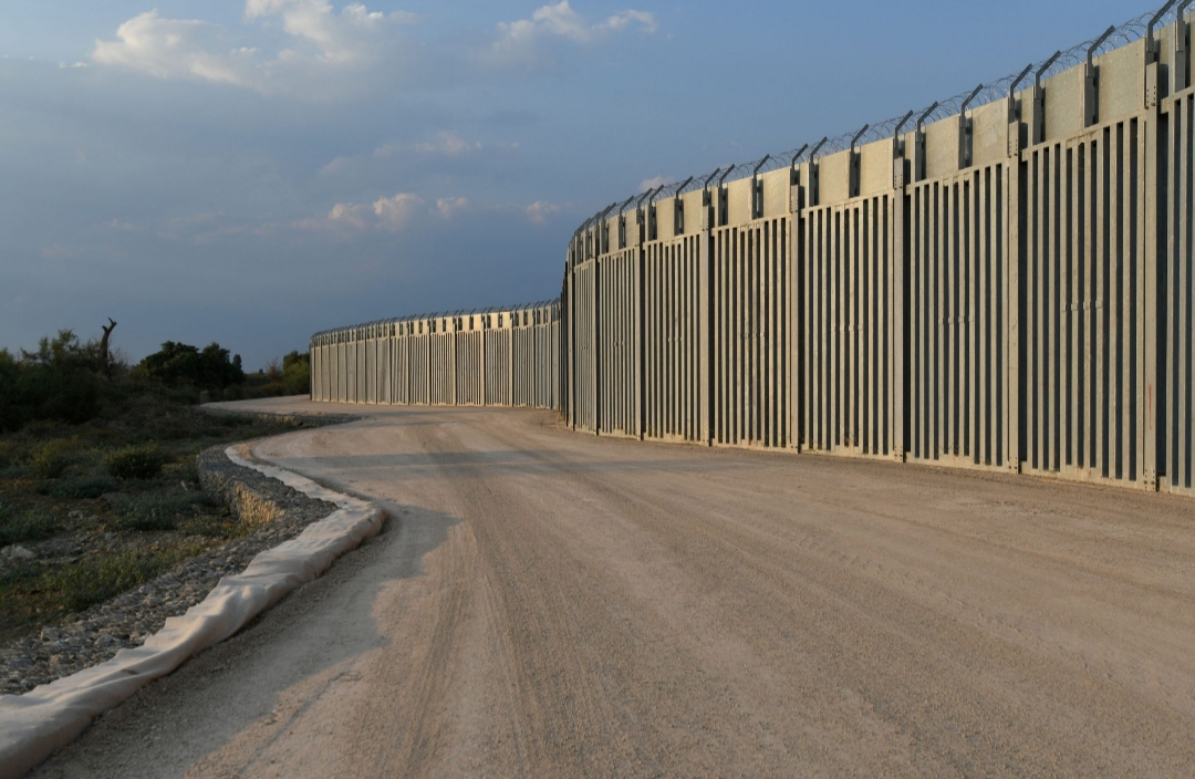Greece completes border wall extension to deter potential Afghan migrants