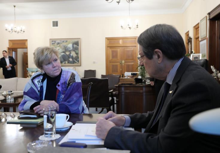 Cyprus: President Anastasiades bids farewell to UN special envoy in New York