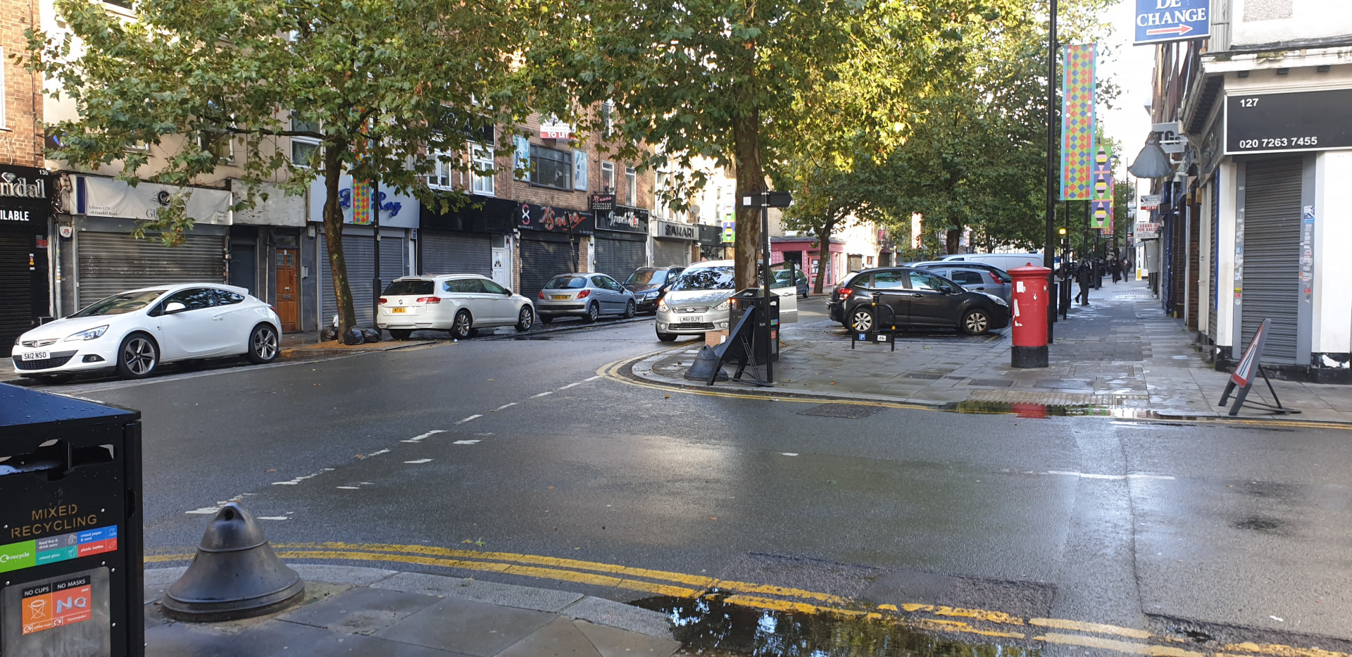 14 year old boys driving car cause chaos in Finsbury Park