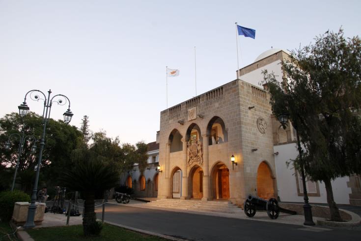 Cyprus President to denunciate to UN and EU the granting of land to Turkish occupying army