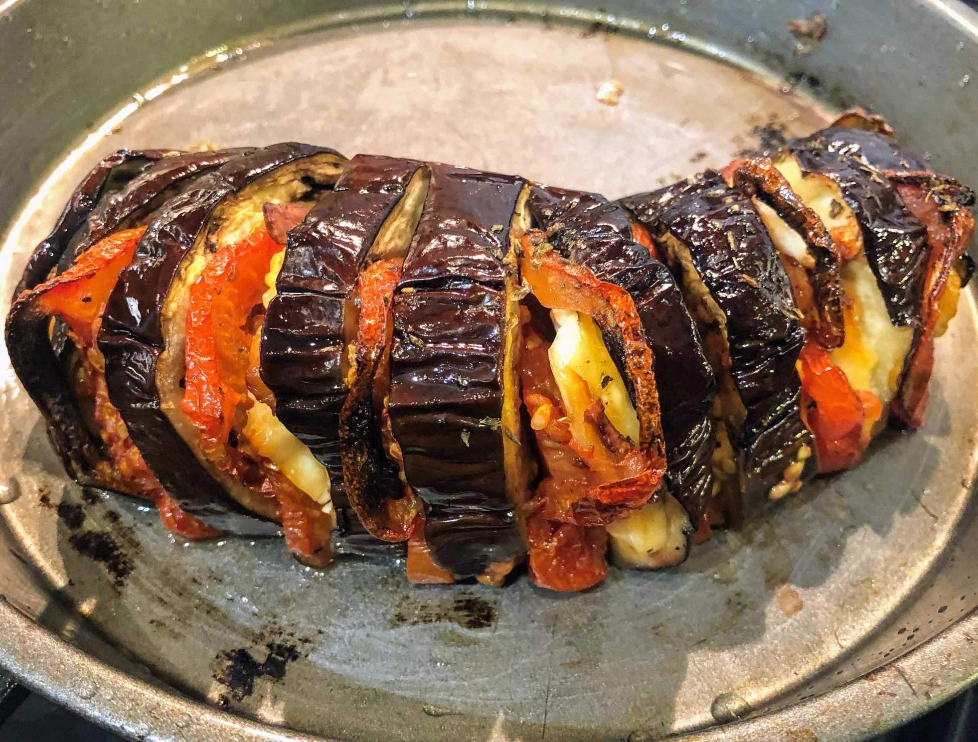 Cooking Stuffed Roasted Aubergine / Μελιτζάνα Γεμιστή with UK Cypriot celebrity Chef Loulla Astin