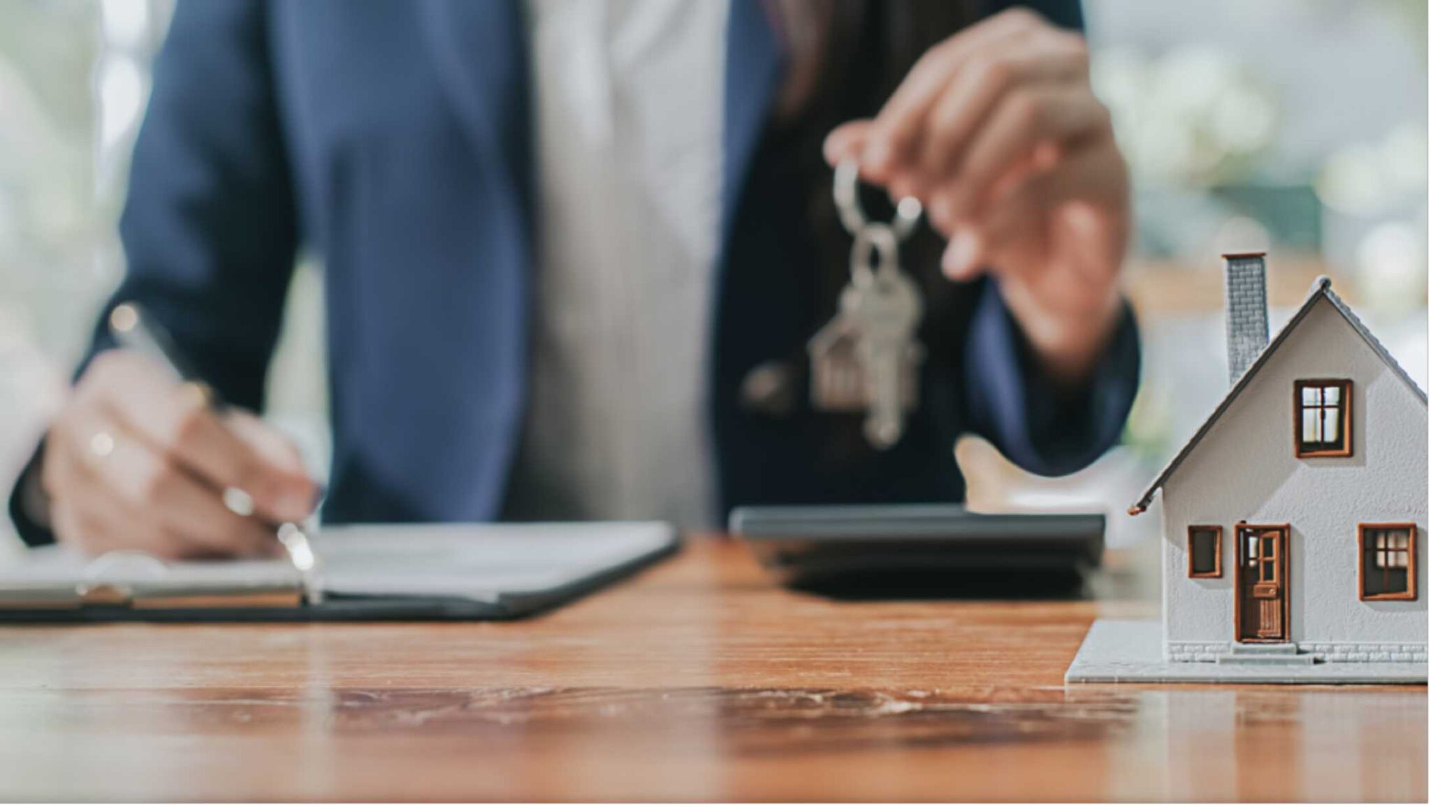 Lenders cut mortgage rates to ease borrowers’ pain